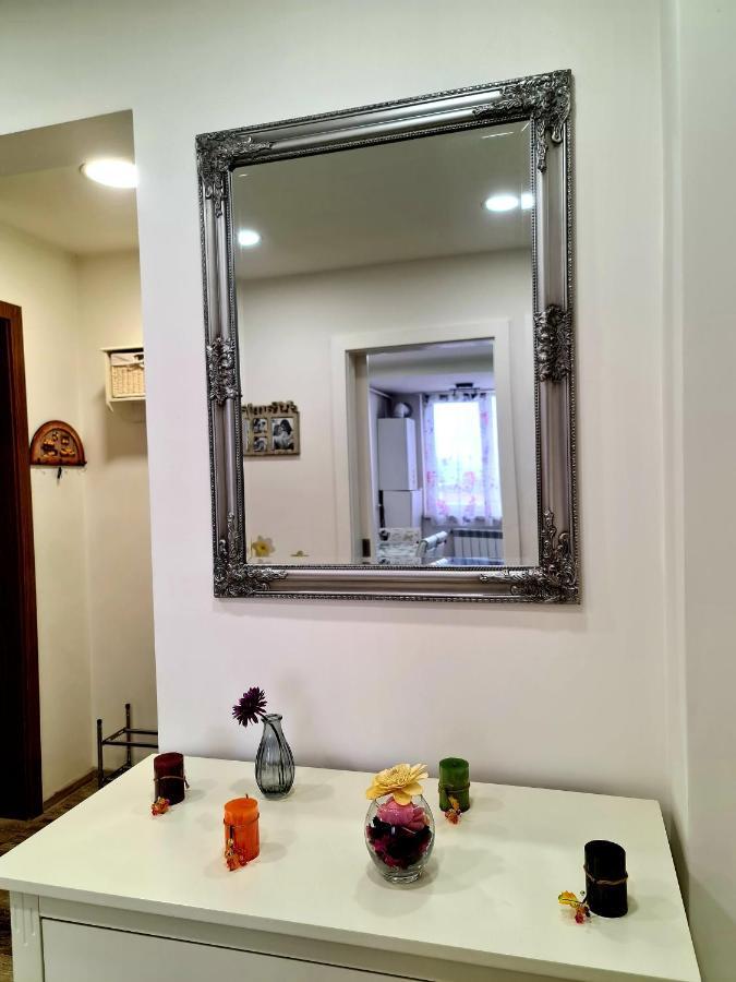 Best Apartment Central Хунедоара Экстерьер фото