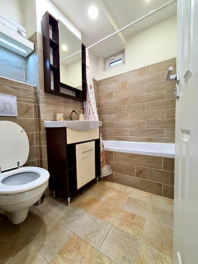 Best Apartment Central Хунедоара Экстерьер фото